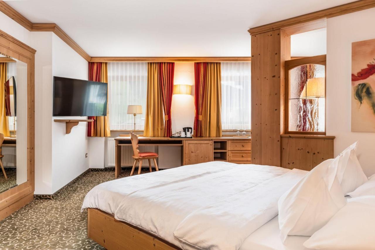Hotel Sun Valley Сельва-ди-Валь-Гардена Экстерьер фото