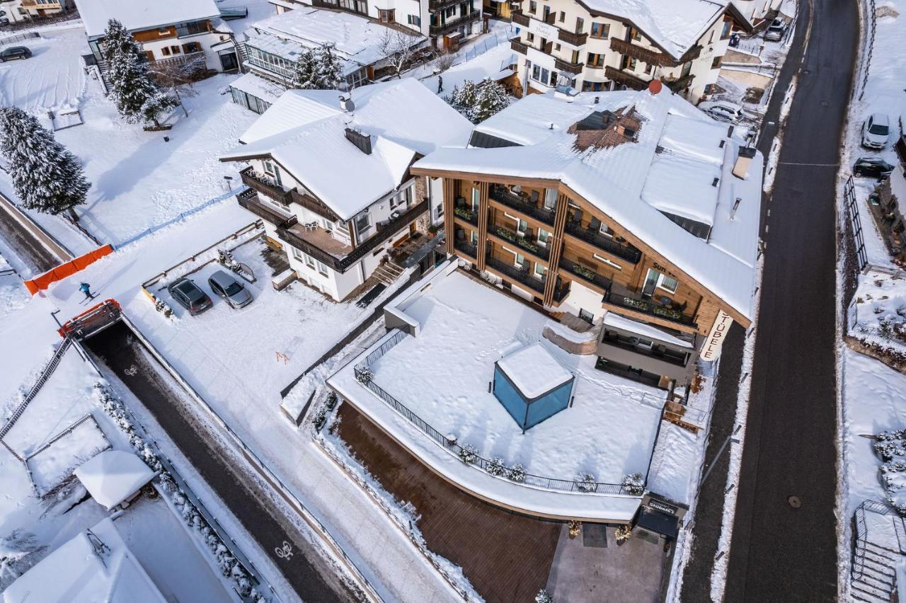 Hotel Sun Valley Сельва-ди-Валь-Гардена Экстерьер фото