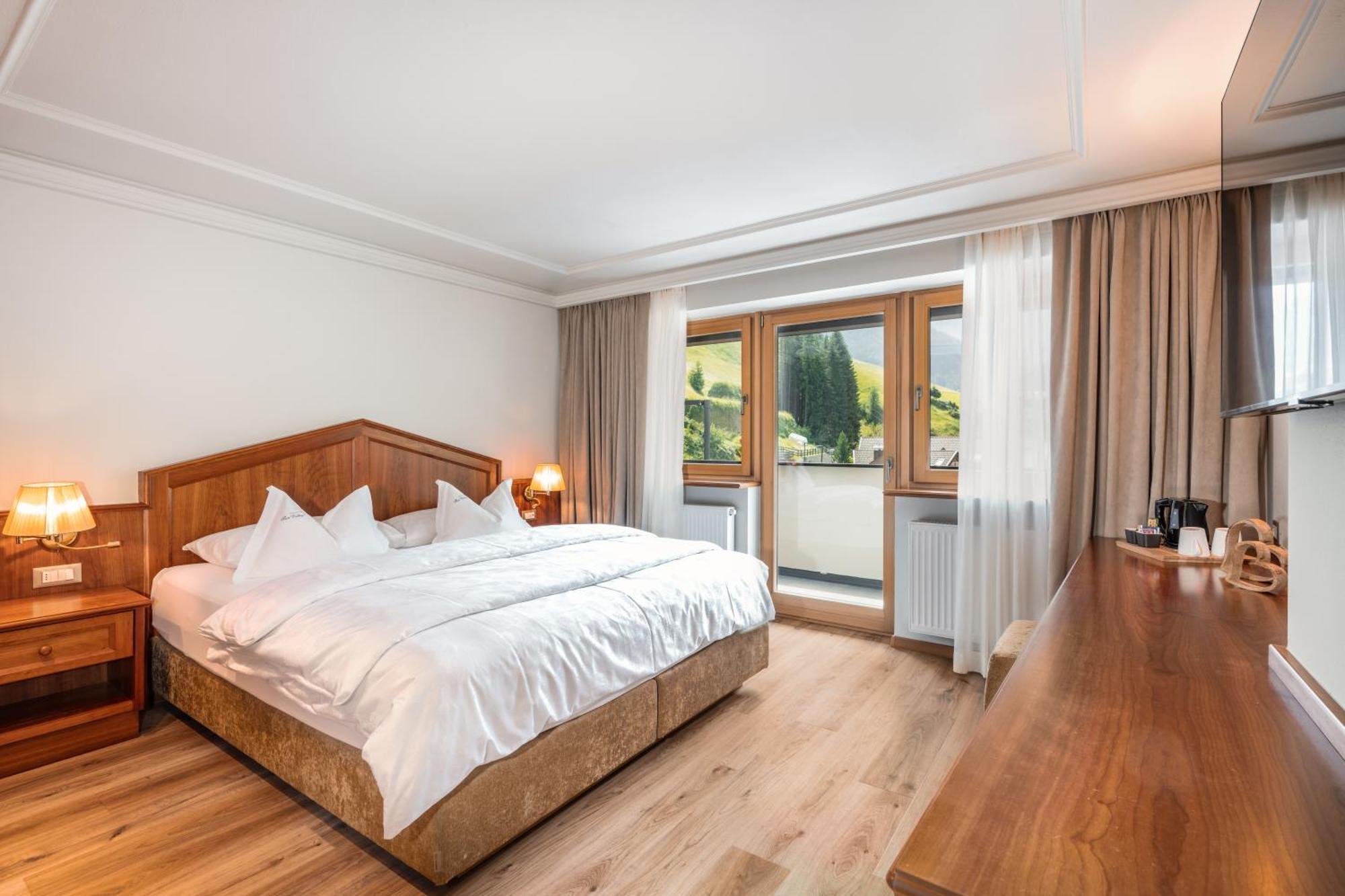 Hotel Sun Valley Сельва-ди-Валь-Гардена Экстерьер фото